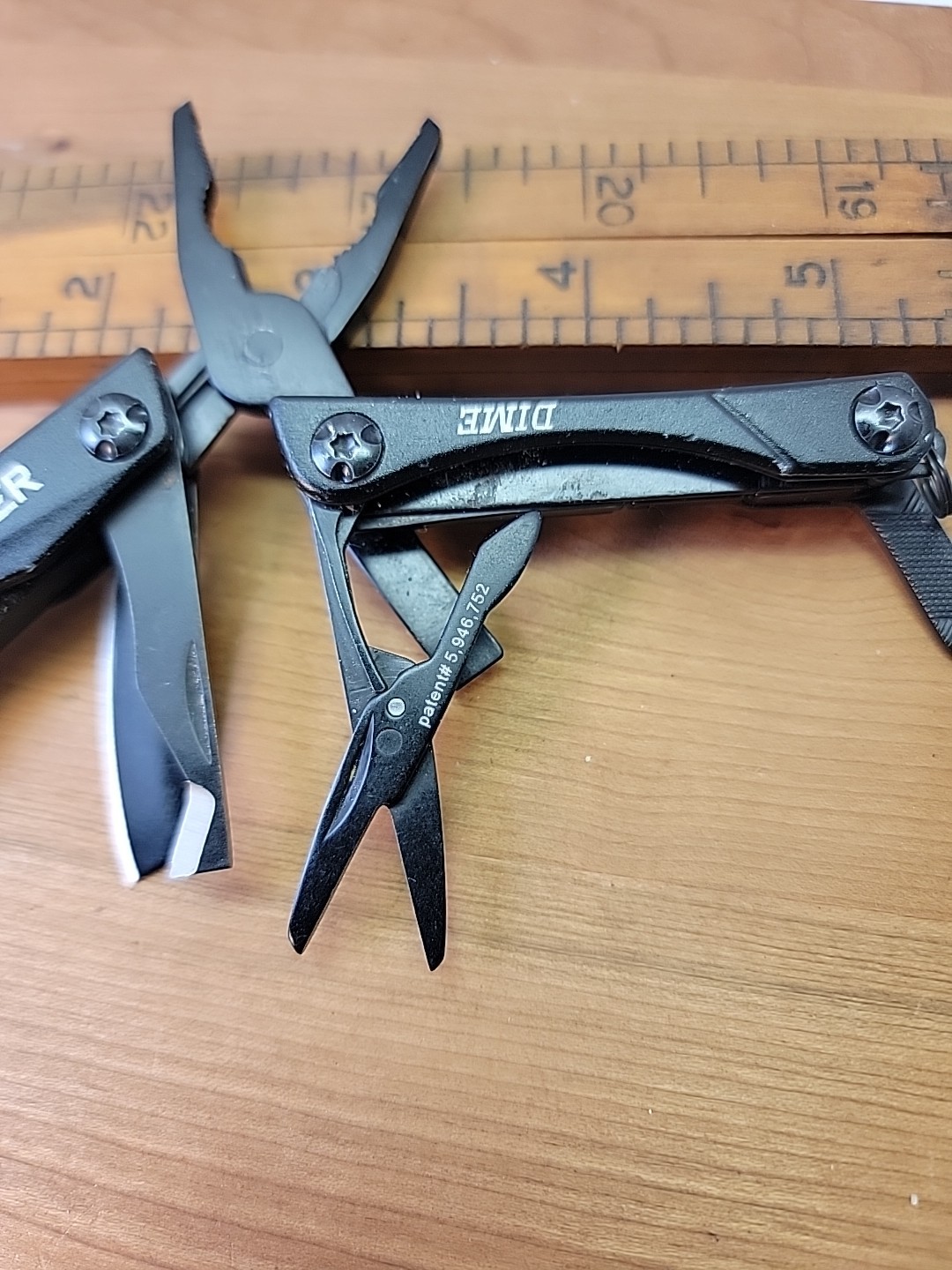 Gerber Dime Black On Black Multi-tool Pocket Knife