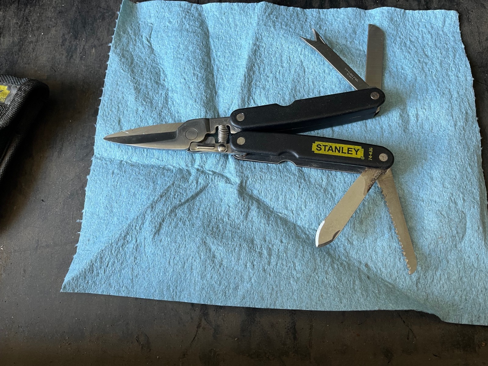 STANLEY Shears Multi Tool Stainless with Nylon Sheath 74-438 Black RARE