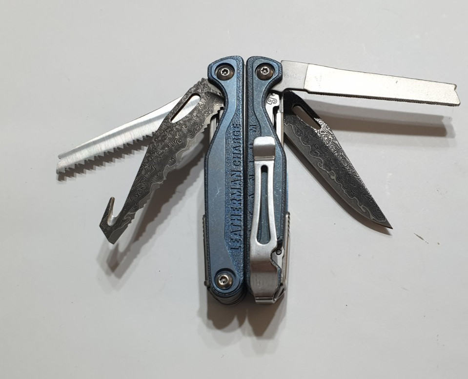 🔥🔥🔥 Leatherman Charge TTI Titanium Damascus Blades NotUsed Very Rare