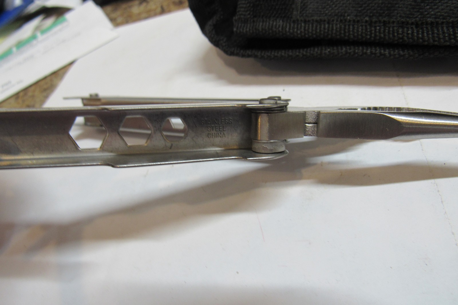 Multi Tool Pliers with 8 Attached Accessories and Case Bits