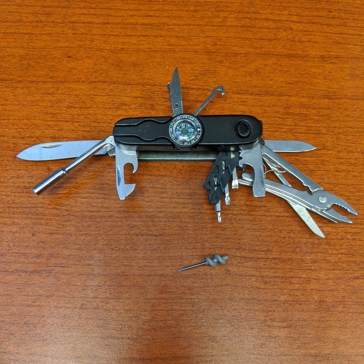 Ranger MultiTool Pocket Knife with Compass & 30 Tools All in Your Pocket Vintage