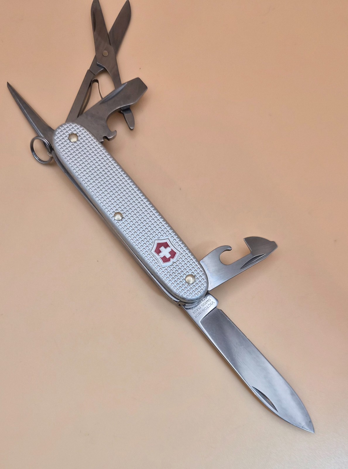 Victorinox PIONEER X ALOX Swiss Army Knife – Good Condition (015)