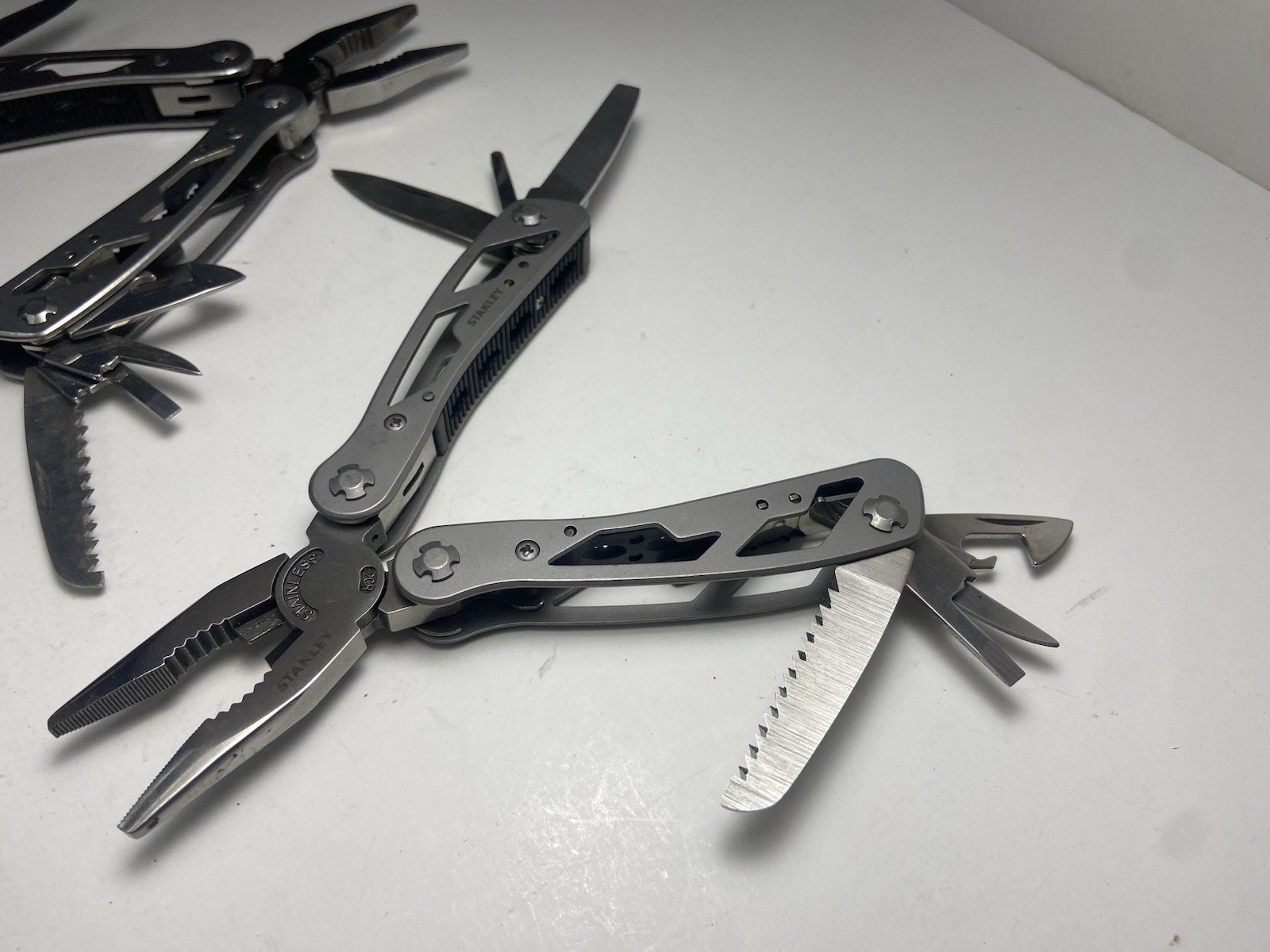 Lot of 3 Stanley Multi Tool Knives Pliers Saw Screwdriver Camping Work Hunting