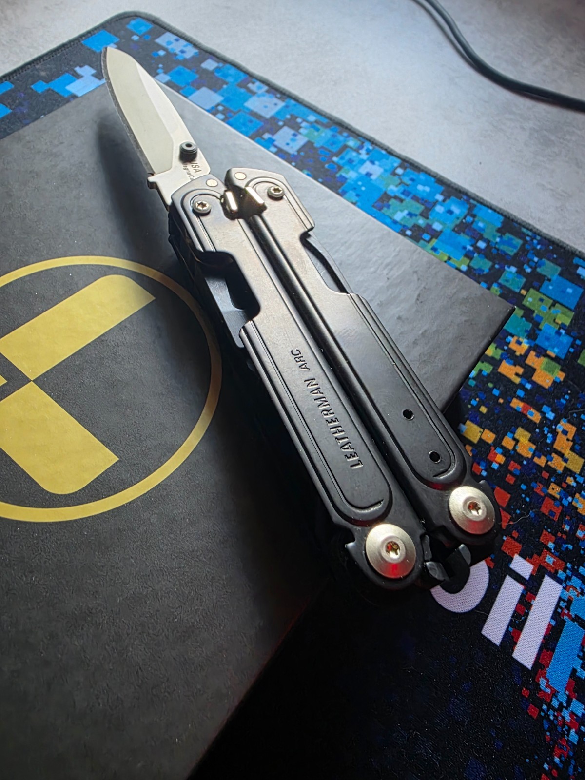 leatherman arc obsidian – magnacut
