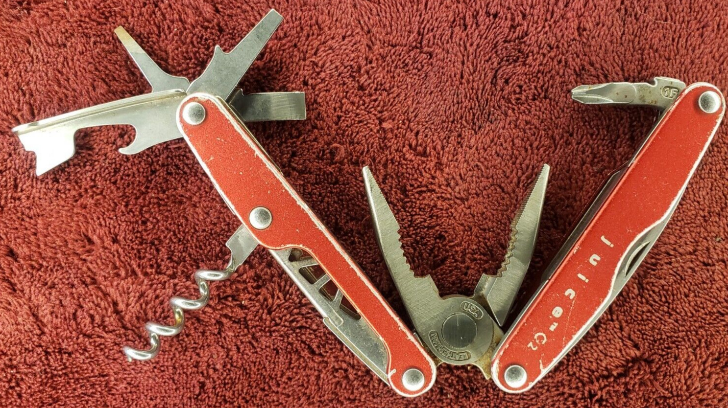 🔪🔪 Leatherman Juice C2 Red Multi-tool read