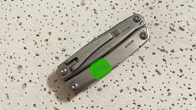 Leatherman Sidekick Stainless Steel Silver Multi Tool Folding Knife, Saw, Pliers