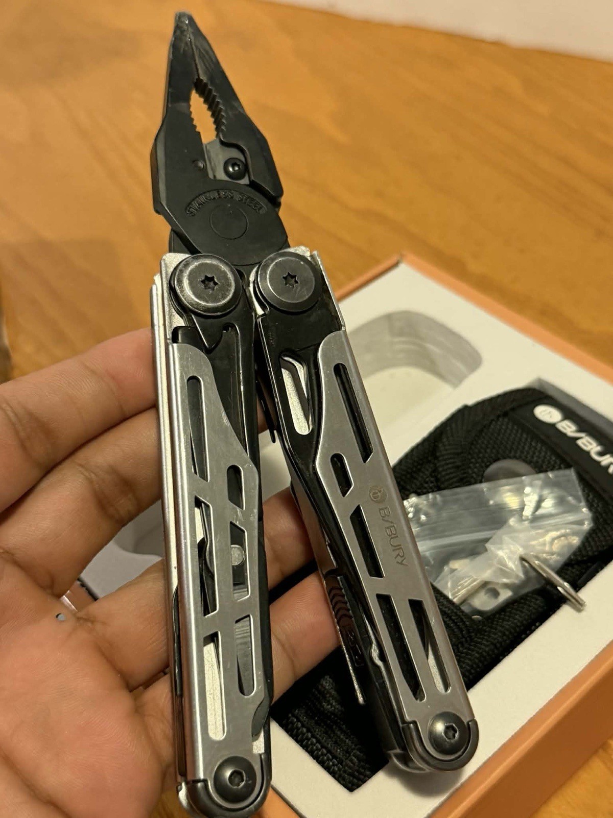 Multper Multitools Pliers Pro, Upgraded Multi Tool With Damascus Knife
