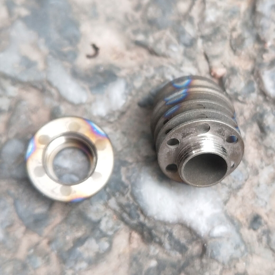Titanium Alloy Folding Knife DIY Cool Lanyard Bead Umbrella Rope Tool Pendant