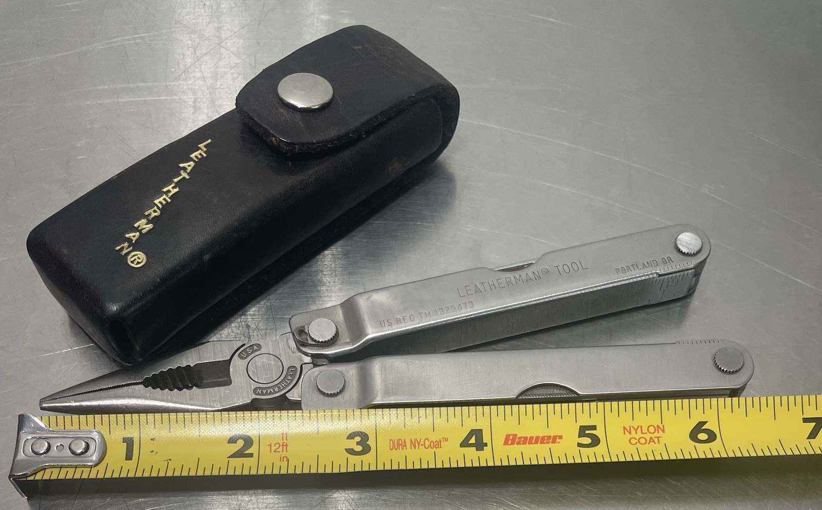 Vintage Original Leatherman Pocket Survival Tool PST ll Multi-Tool with Case