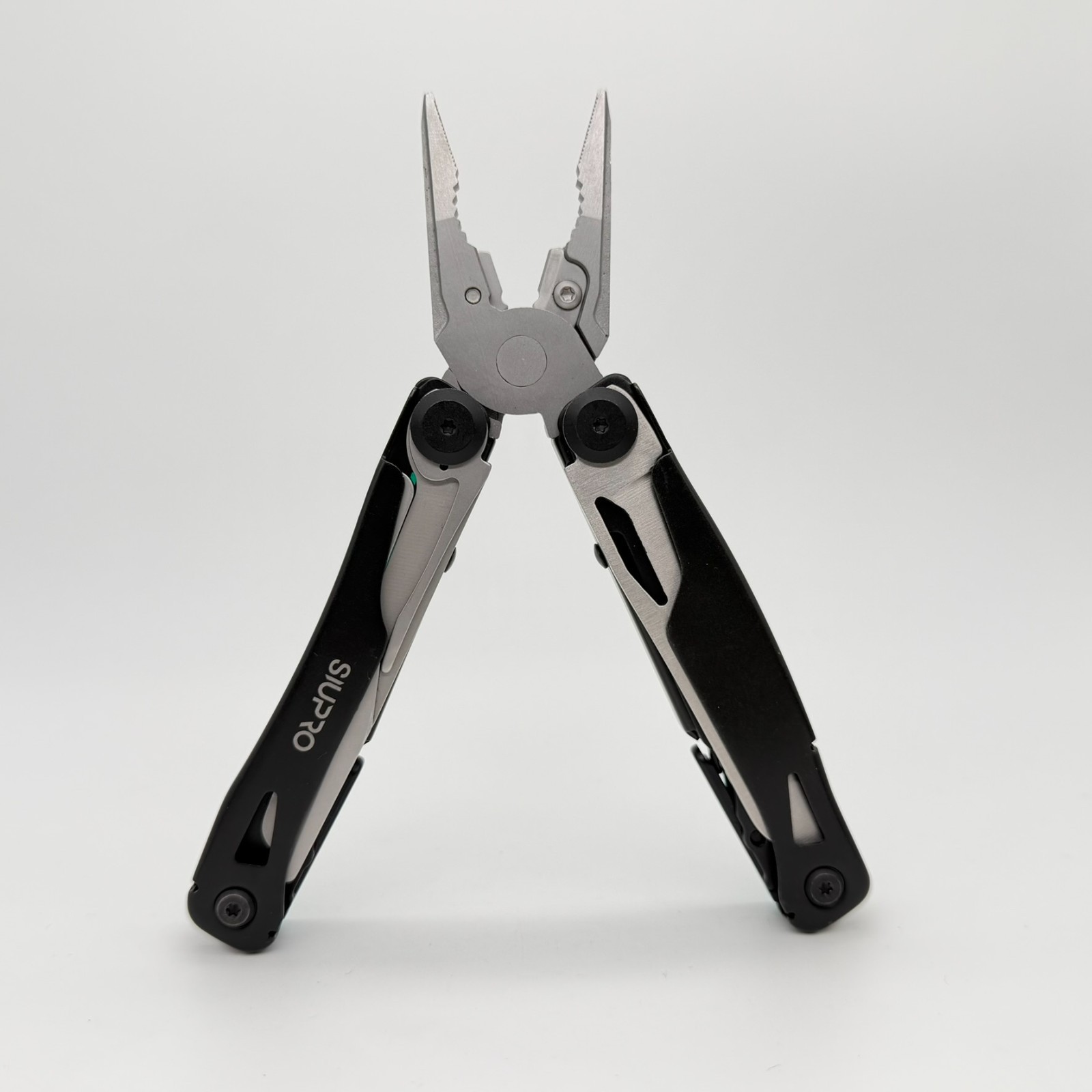 SIUPRO 18-in-1 Tactical Multi-Tool Black Stainless Steel Folding Pliers Sheath