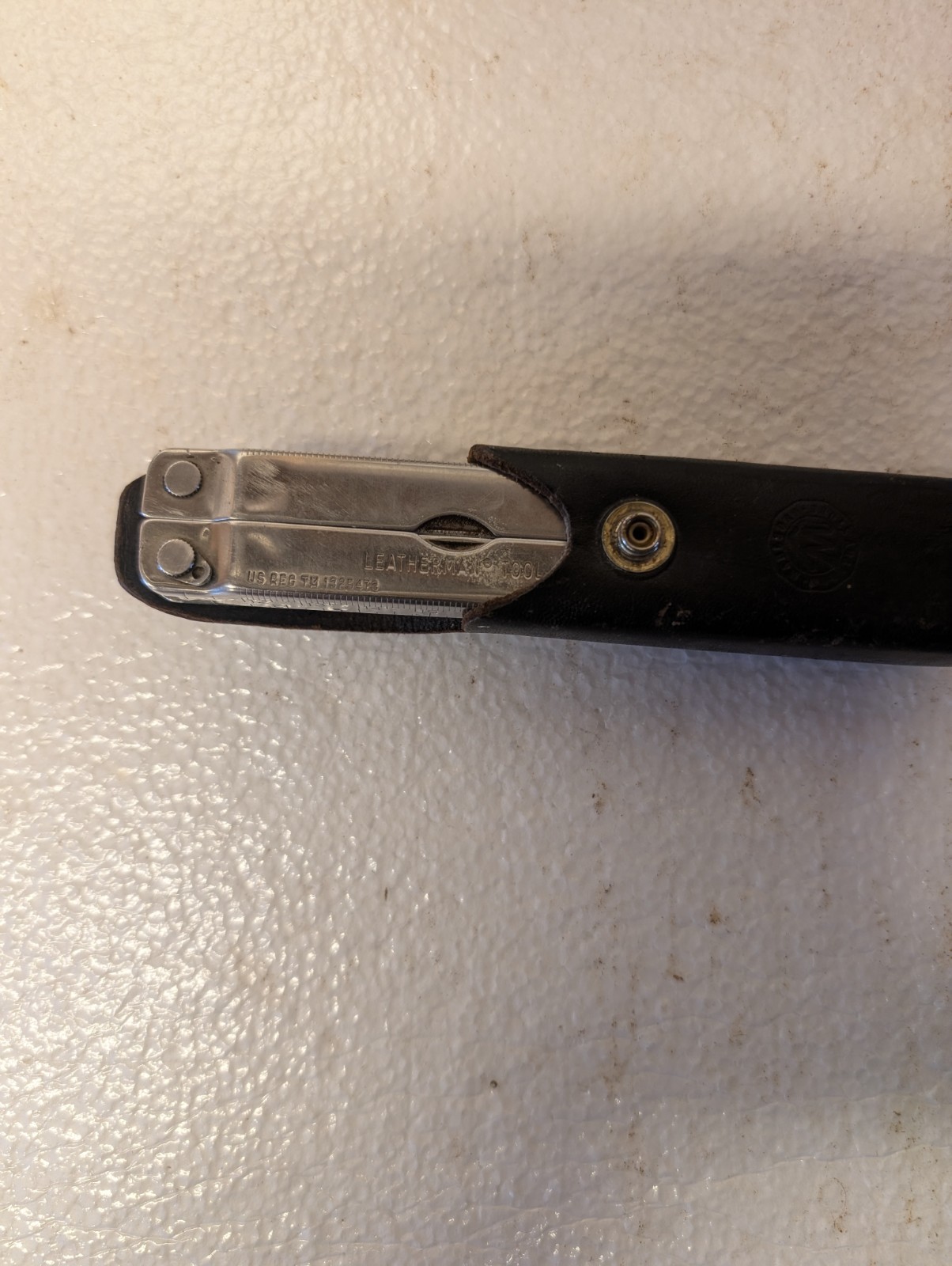 Lot of 2 – Multi Tools Leatherman various Brands And Ckclockblade- Used