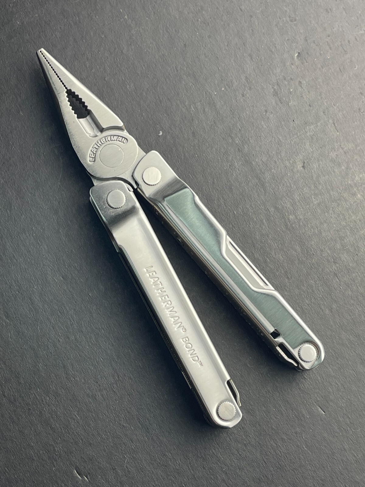 Leatherman Bond Multi-tool Multi Tool Silver Knife File Screwdriver