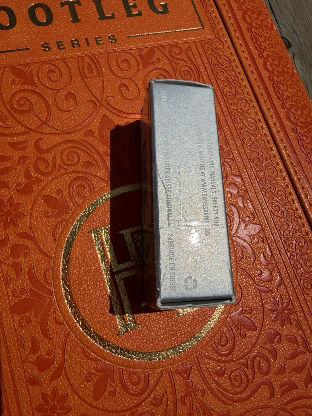 Rare Victorinox Sussie Officer’s Red Swiss Army Multi-Tool Knife Stainless & Box