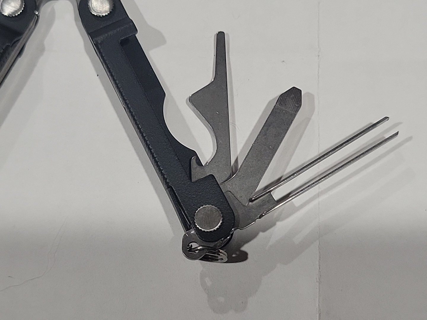LEATHERMAN MICRA Black 10 TOOL Multi-Tool Knife Scissors + More WOW EXCELLENT