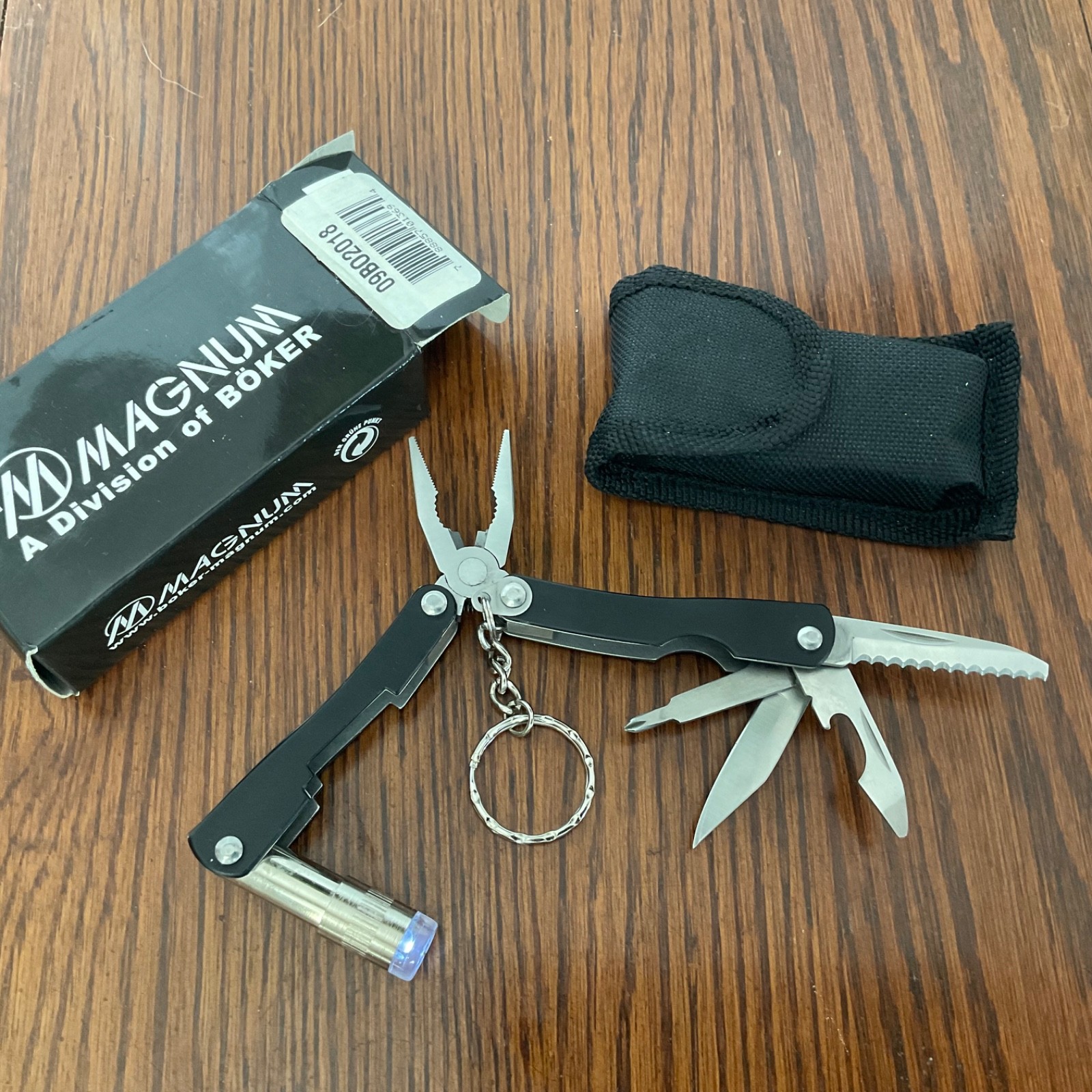 Magnum (Boker) Mini Multitool with keyring and pouch 09B02018