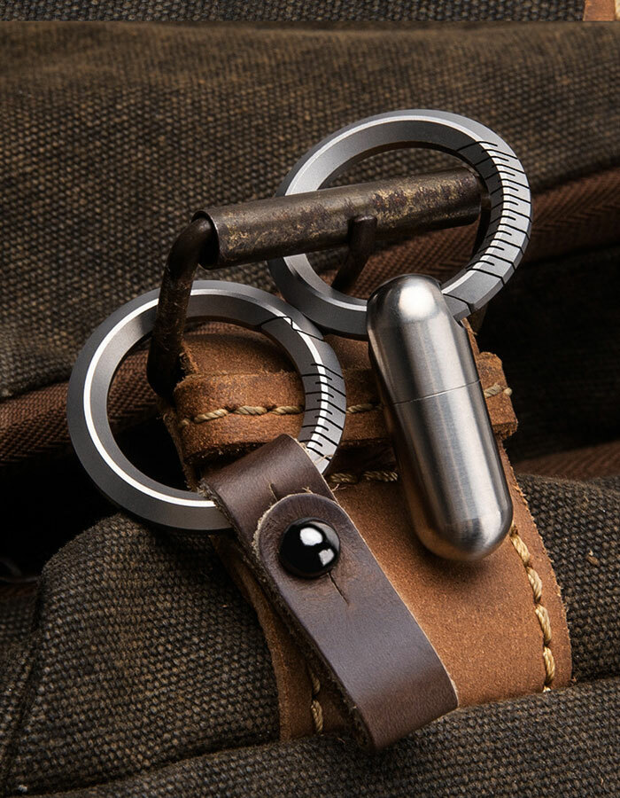 EDC TC4 Titanium + Leather Keychain Portable Removable Key Ring Pendant Set Tool