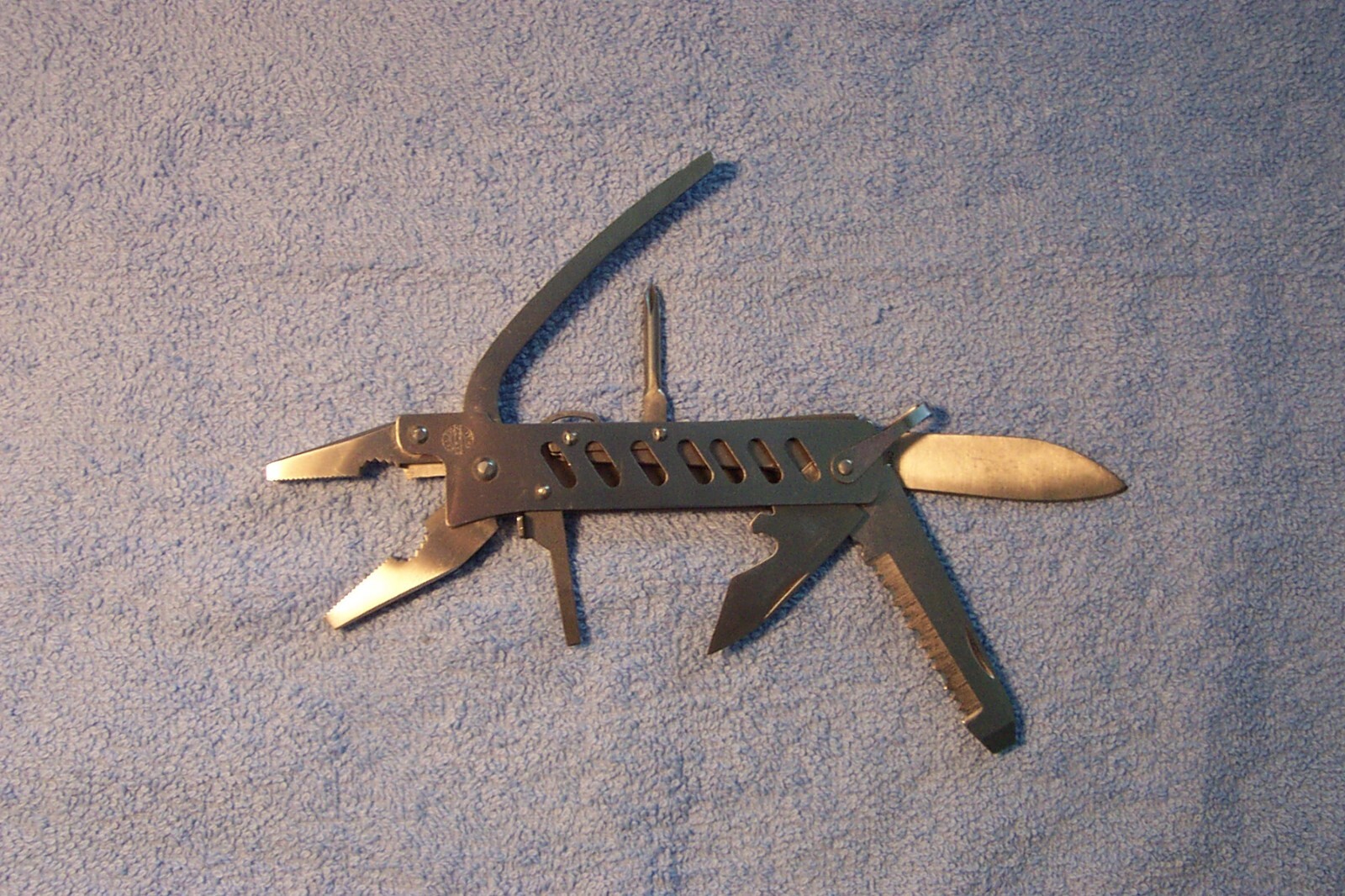 Barlow Stainless Steel Multi-Tool