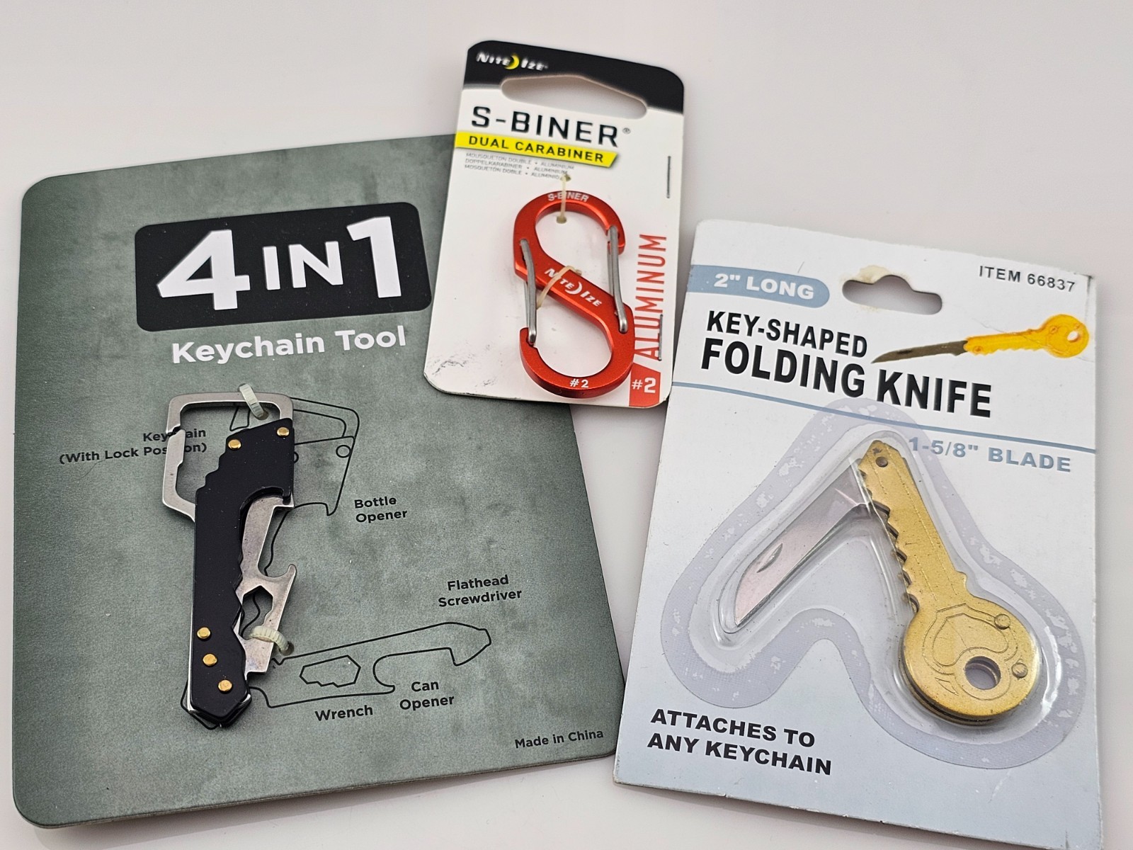 4-in-1 Keychain Tool & Nite Ize S-Biner #4 Aluminum, & Key Folding Knife 66837