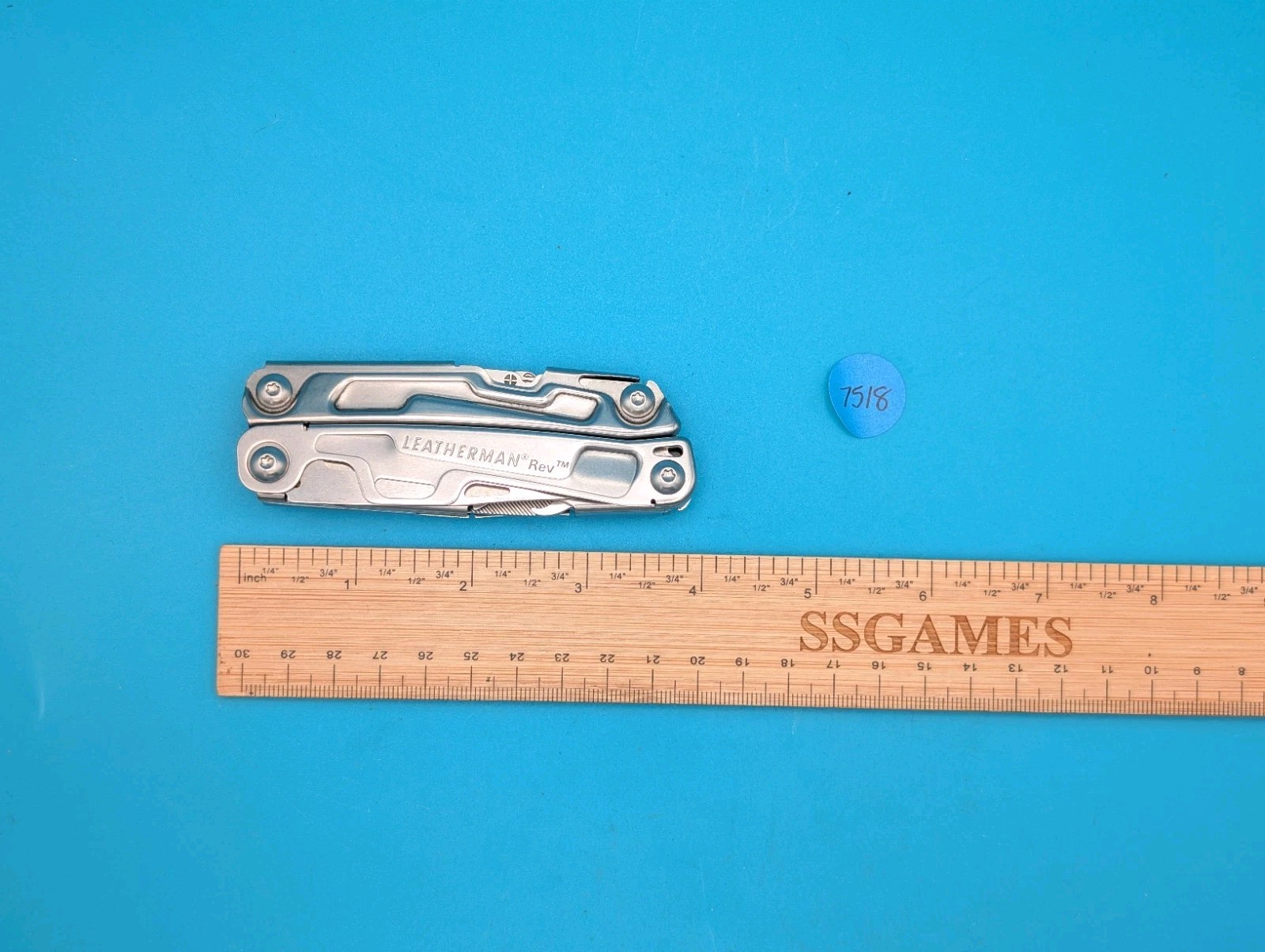 Leatherman Rev 3.8″ Multi-Tool, Stainless!