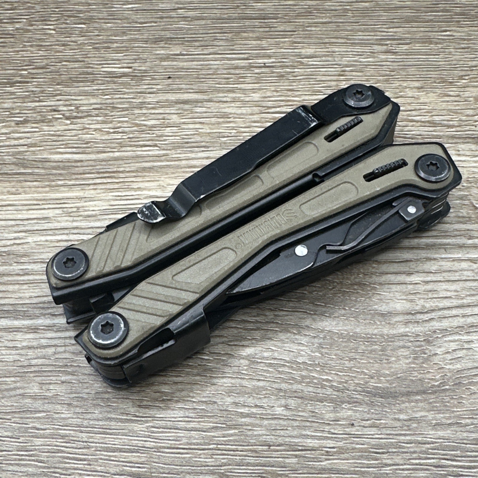 Blackhawk! Everyday Carry EDC Multi-Tool