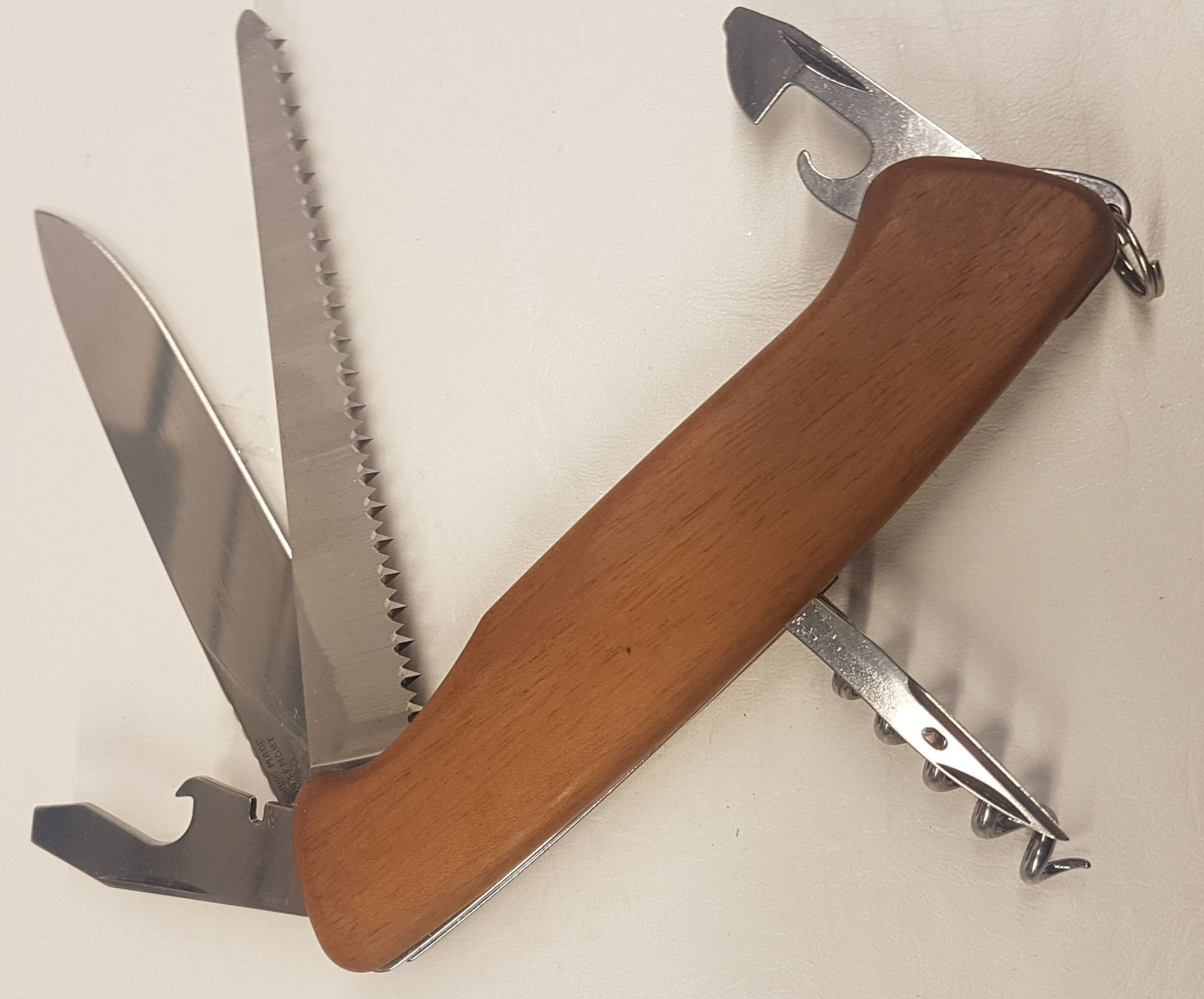 Victorinox Swiss Army Knife RangerWood 55 – NEW old stock NO BOX