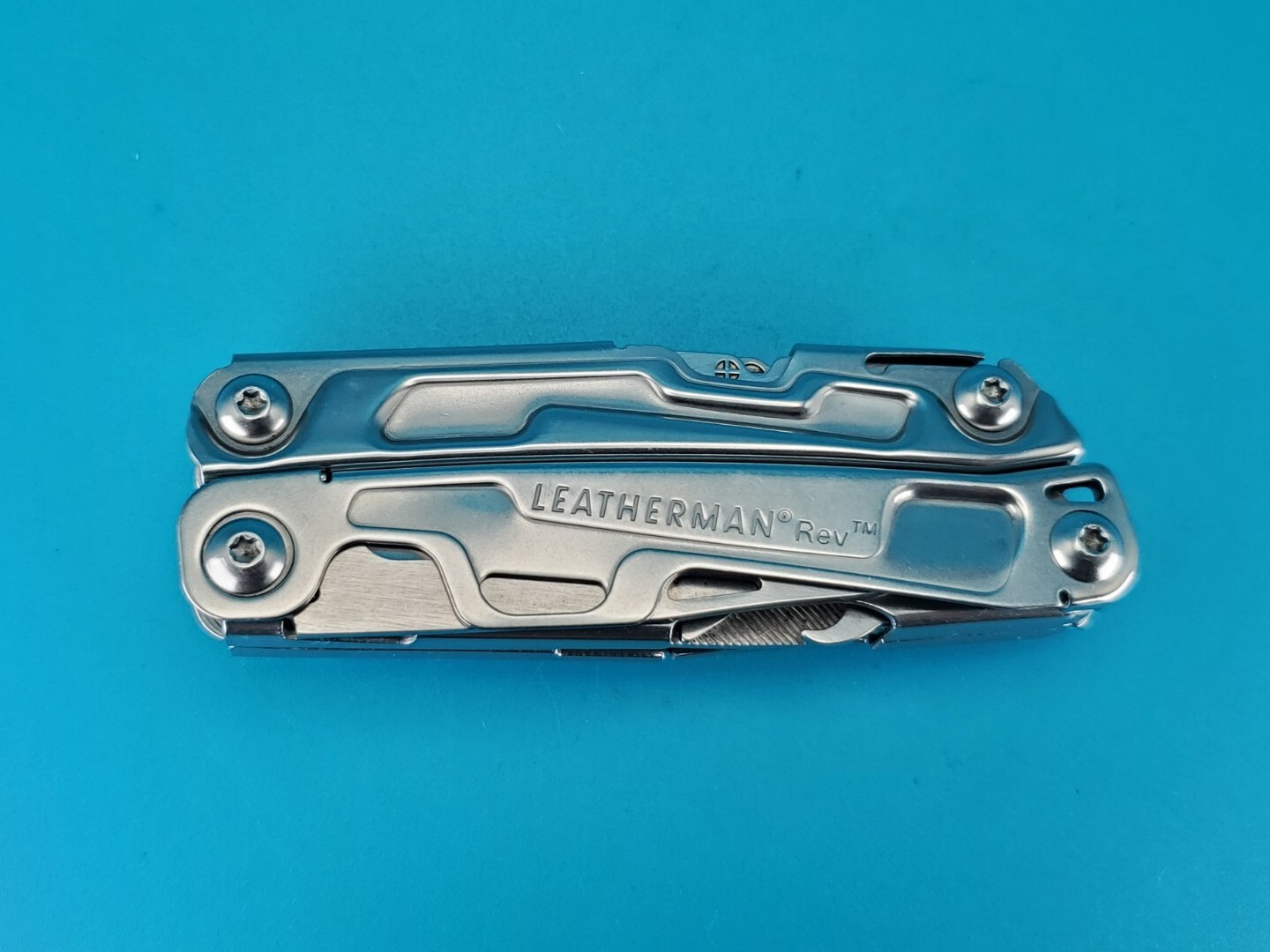Leatherman Rev 3.8″ Multi-Tool, Stainless!