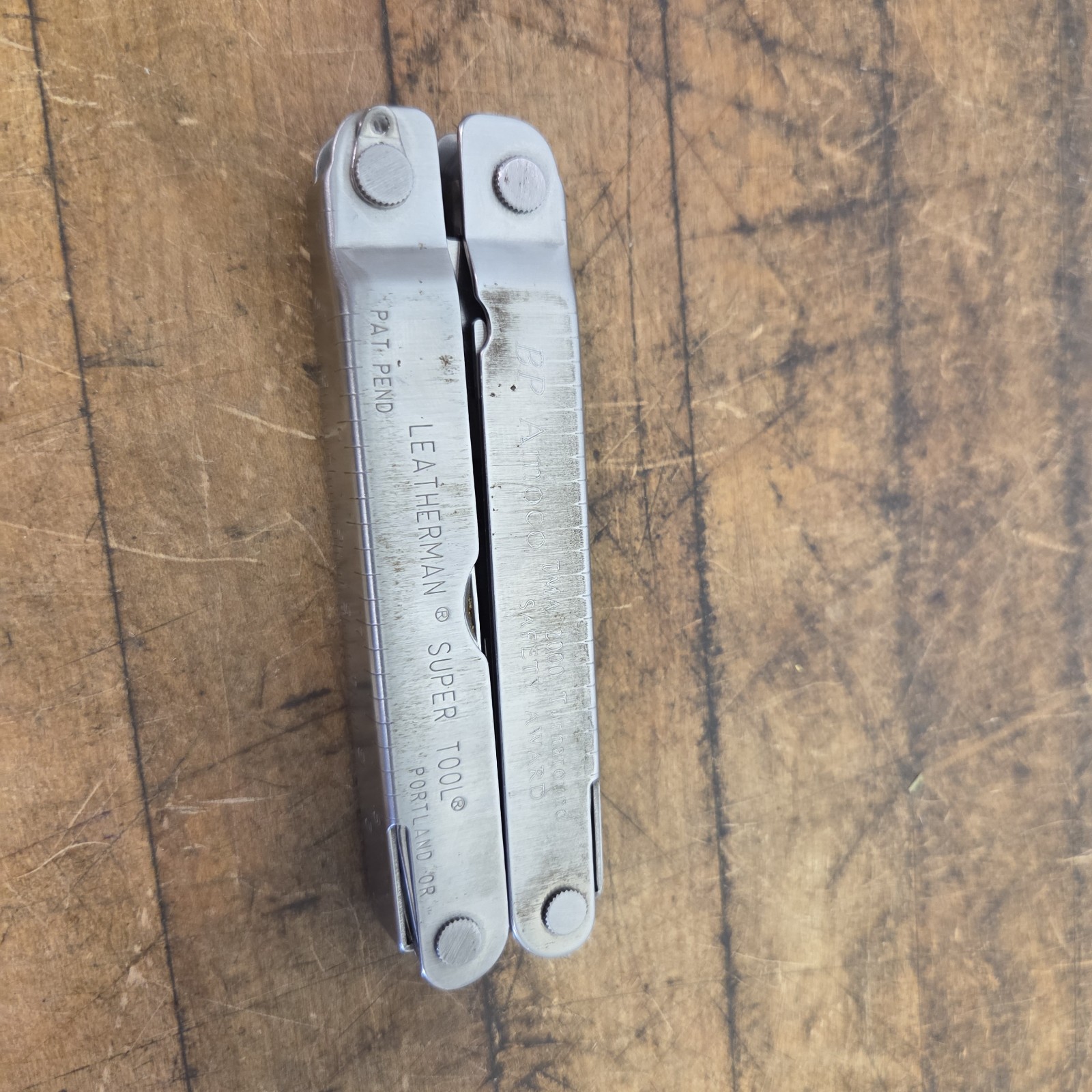 Leatherman Super Tool Multi-Tool With Nylon Sheath BP AMOCO
