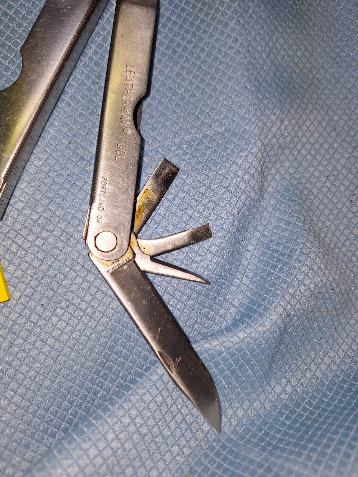 1 LEATHERMAN ORIGINAL PST Multi Tool DATE 98 NICE LOT F23