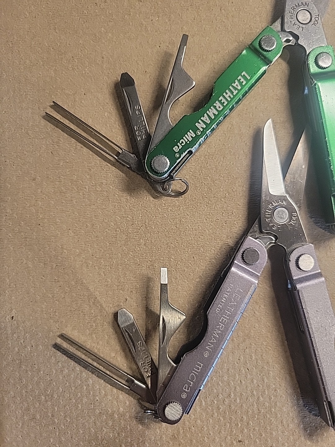 2 Leatherman Micra Multi Tools SILVER GRAY GREEN Very Good Condition Lot E