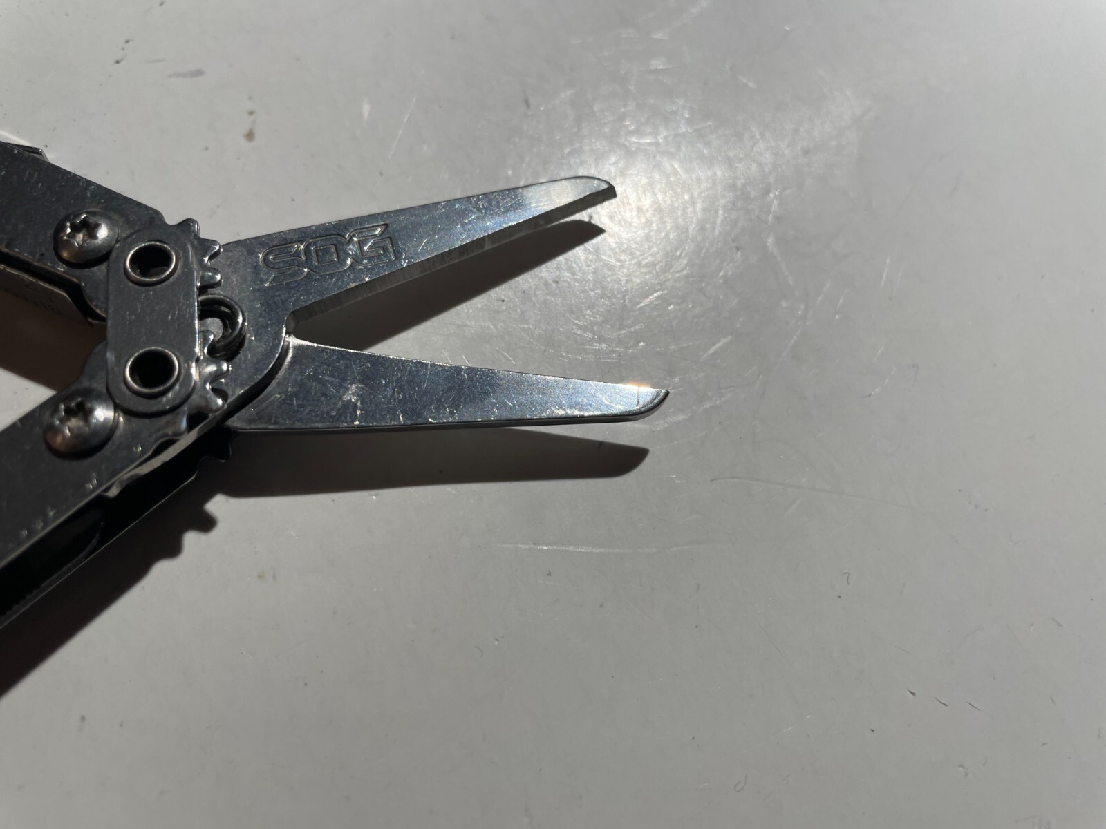 SOG Crosscut Small Stainless Steel Multi-Tool Scissors Knife