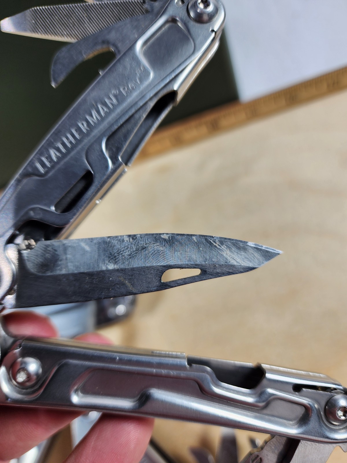 Leatherman Rev one at random great conditions. x1(ONE) per order
