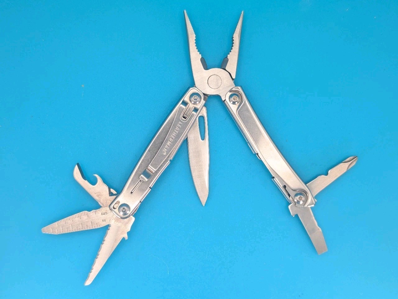 Leatherman Bolster 13 Tool Stainless Steel Multi-Tool!
