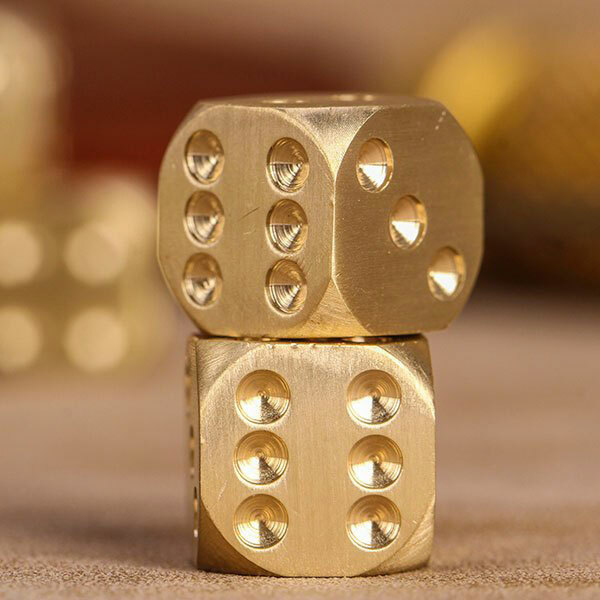 5pcs Solid Brass Polyhedral Dice Club Board Game Party Supplies Necessary EDC