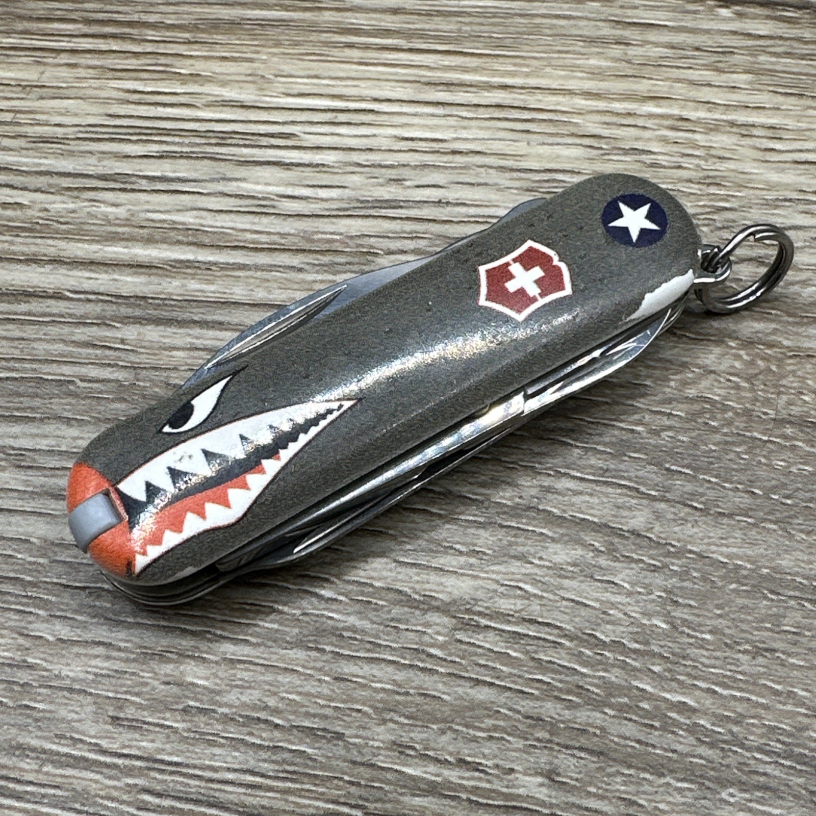 Victorinox Warthog Rambler Swiss Army Knife SAK Multi-Tool Military Design
