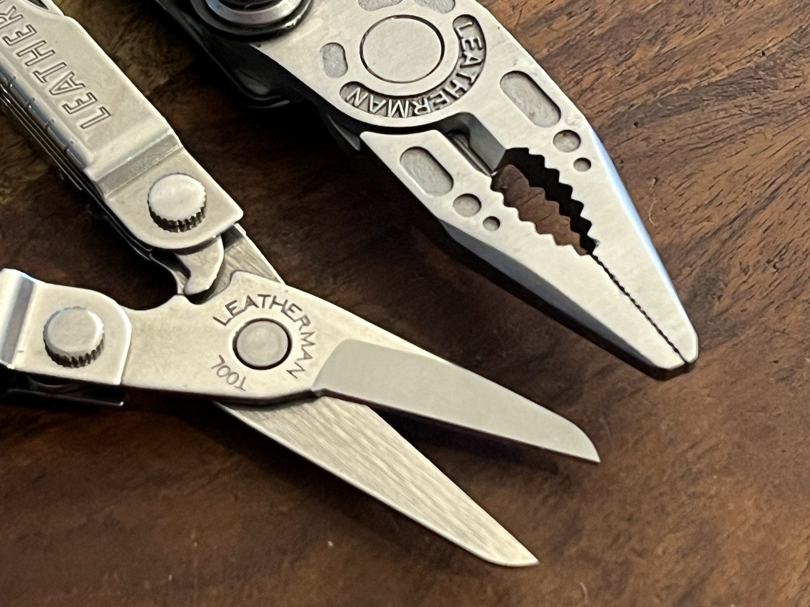 02/2021 Leatherman Skeletool CX MultiTool 154CM Blade w/Sheath & MICRA (Lot Of 2
