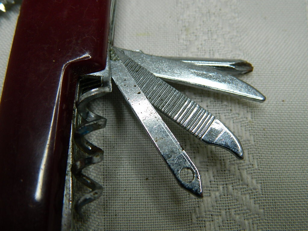 Multi Tool Pocket Knife 10 Tools in 1 6″ long including blade & handle Stainless