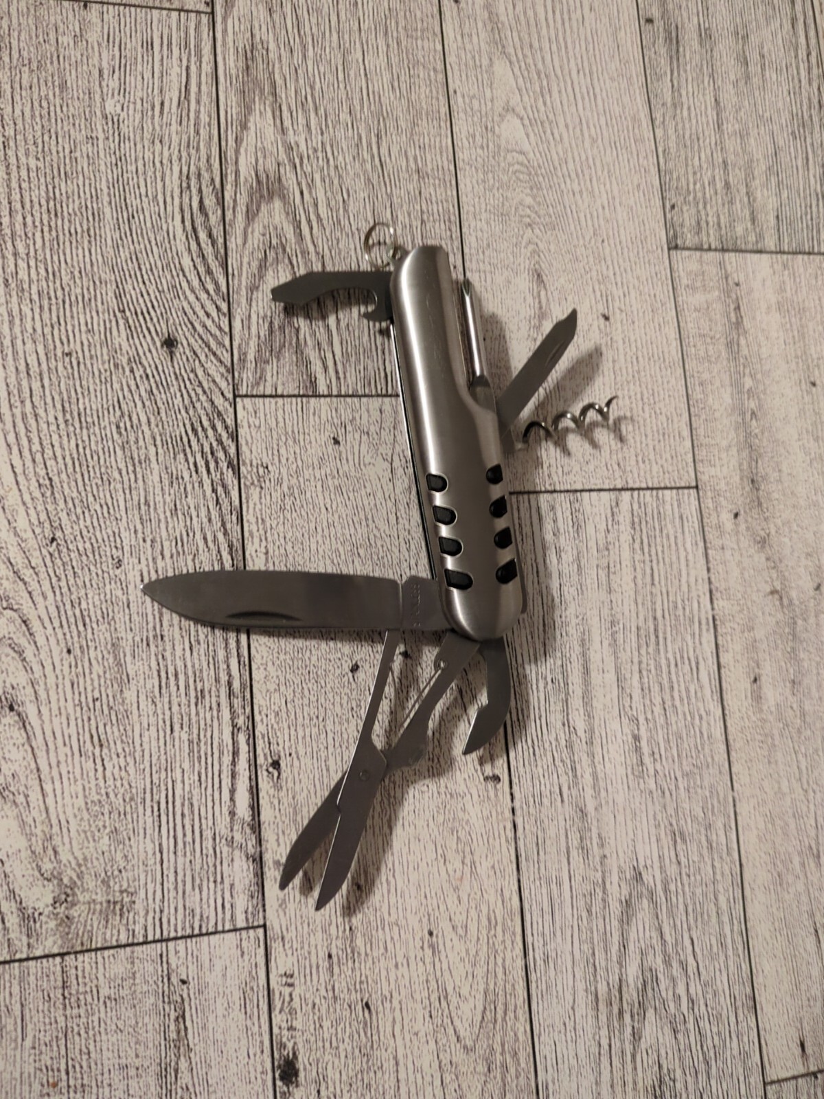 Genuine Tool Bench Hardware 8-in-1 Multiuse Pocket Knife Only