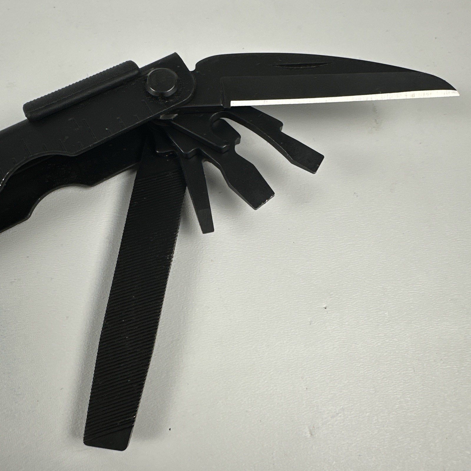 GERBER MP600 USA BLACK OXIDE MULTI TOOL, KNIFE, PLIER, SCREWDRIVER G07550N