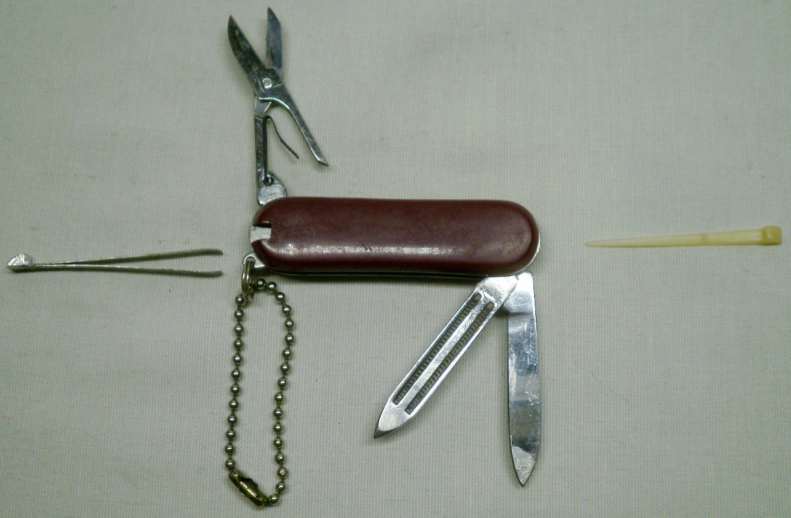 Vintage Utility Pocket Knife File Scissors Tweezers Toothpick Key Ring