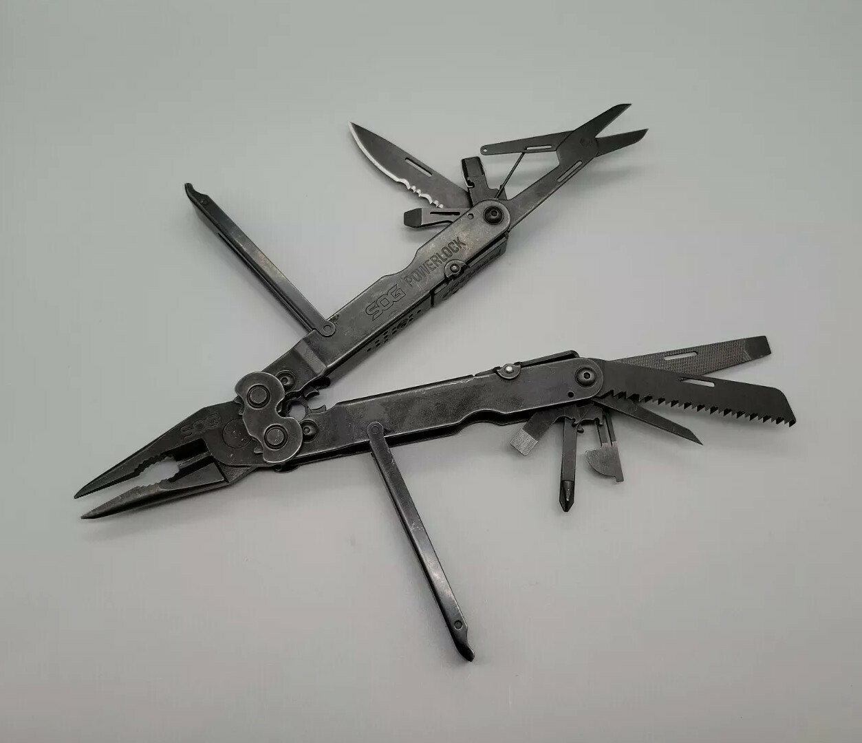 SOG PowerLock Multitool Black Oxide Combo Knife Scissors Saw File