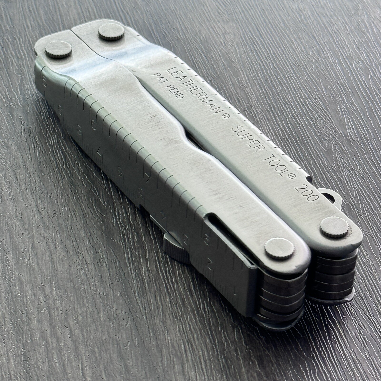 Leatherman Super Tool 200 Multitool Leatherman 2nd generation Super Tool