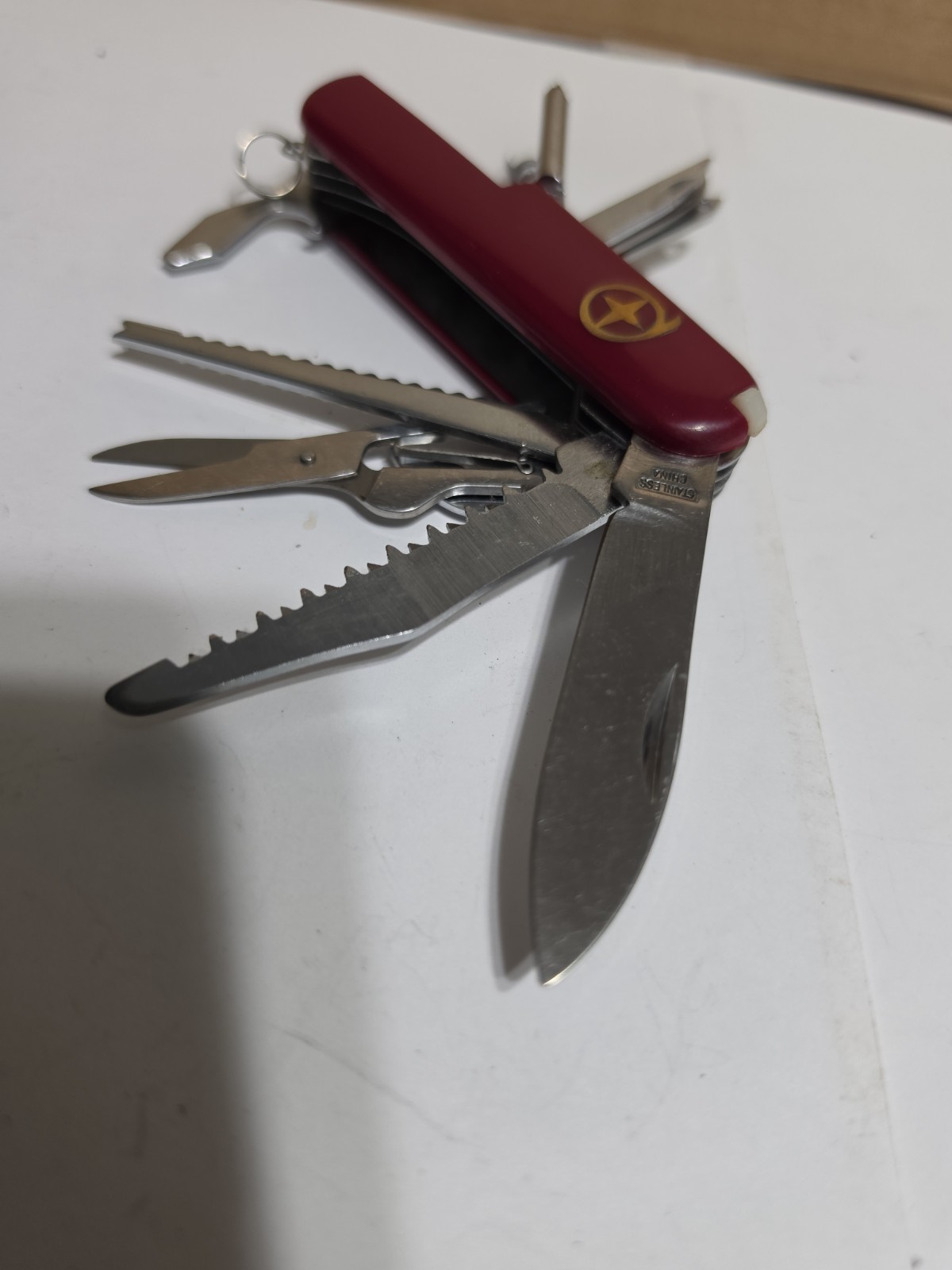 Diamond Superior Knife, 13 Funtions. Excellent Condition.
