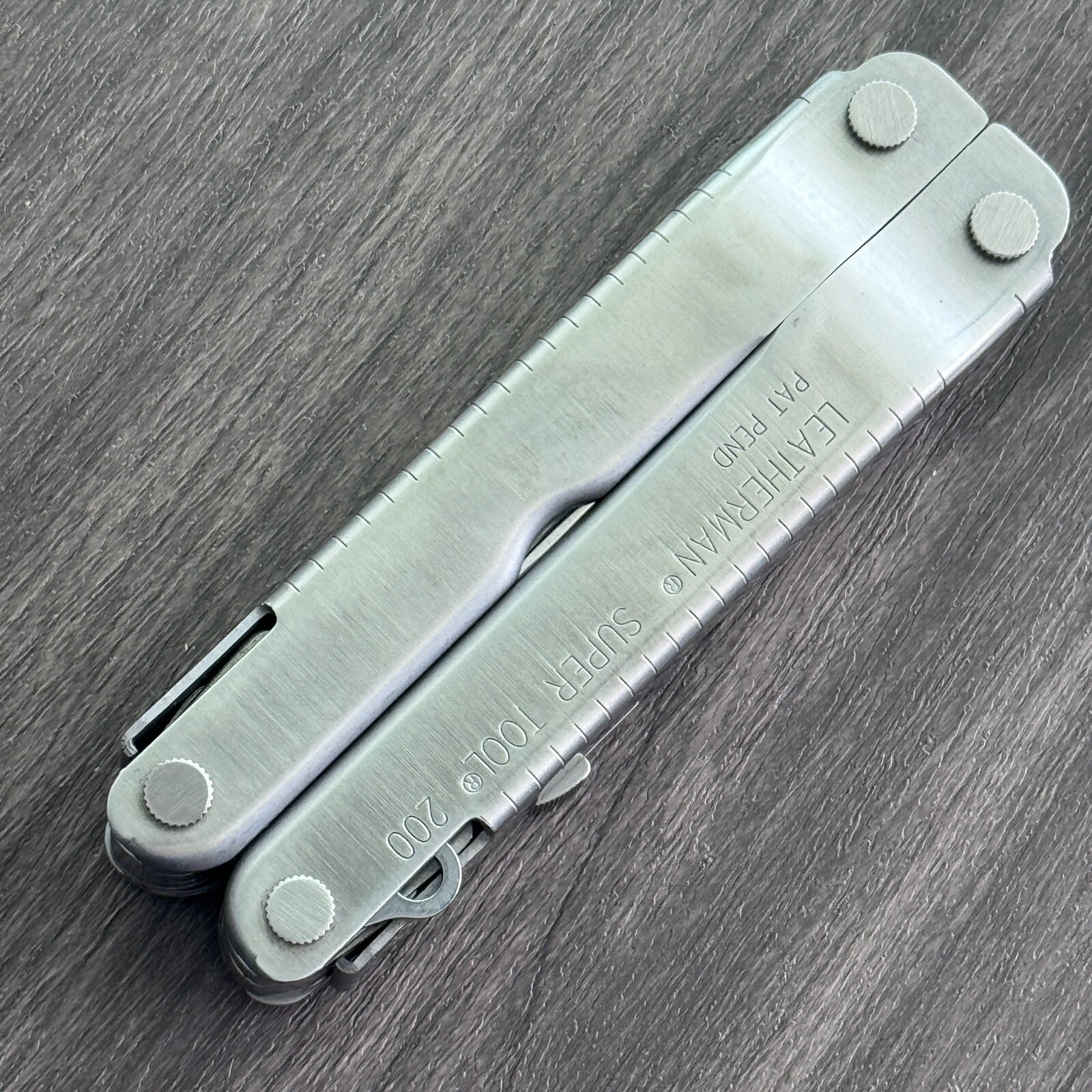 Leatherman Super Tool 200 Multitool Leatherman 2nd generation Super Tool