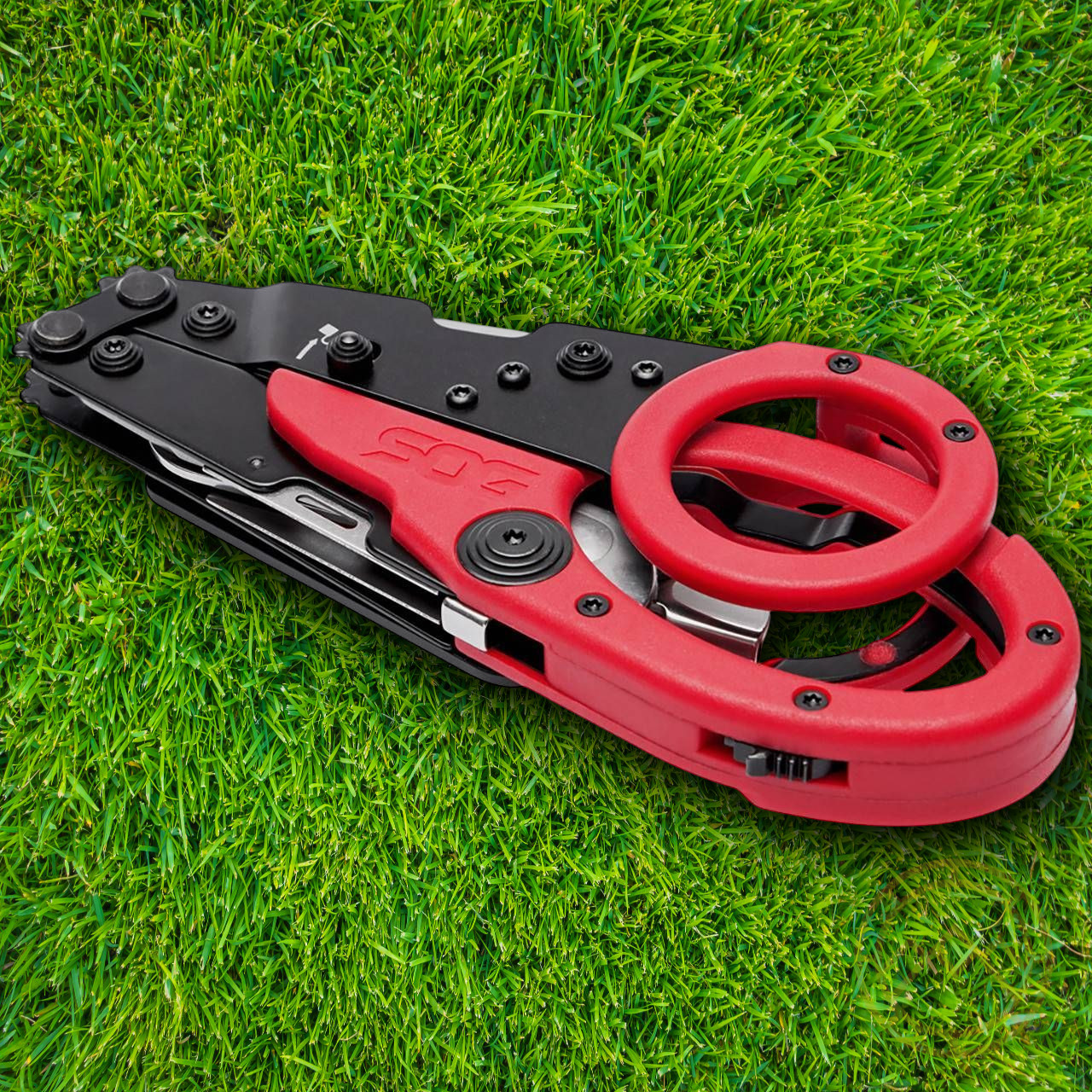 SOG Parashears Multi Tool Red Awl Belt/Cord Cutter Oxygen Wrench Glass Breaker
