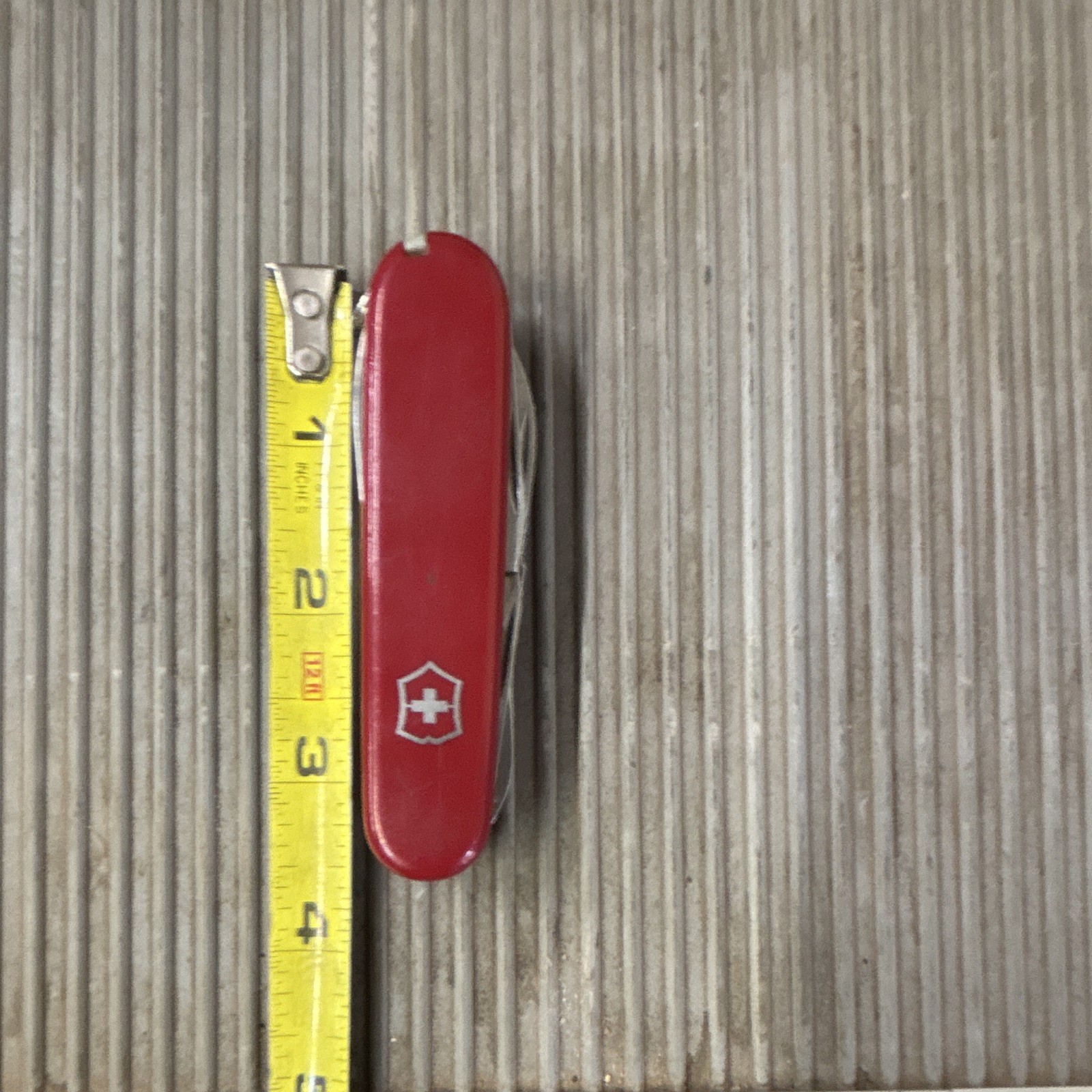 Victorinox Swiss Army Knife Red 7-Tool Multi-Tool, Scissors, Corkscrew