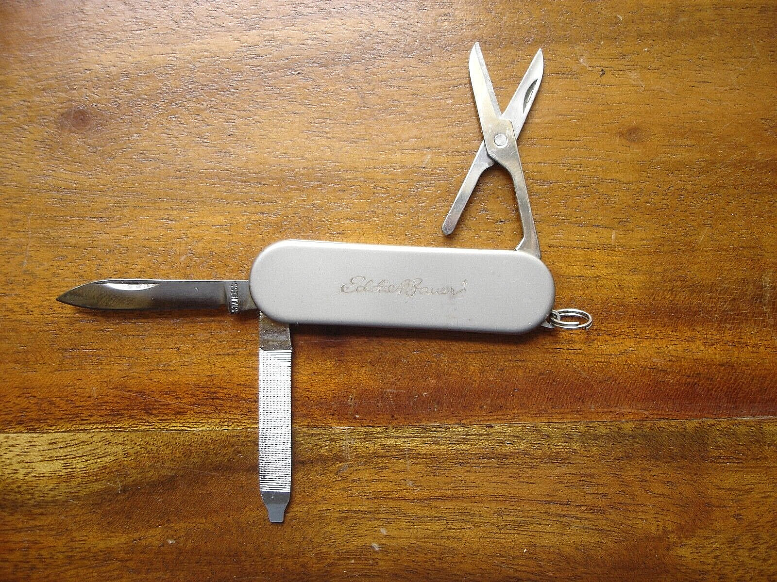 Eddie Bauer Travel Camping Multi-Tools +5 Manicure Set+3 & Led Light