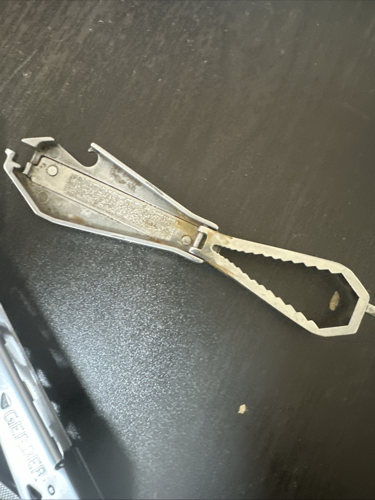Gerber Suspension NXT Multi-Tool Swiss Tech Pocket Tool And Card Tool Stainless