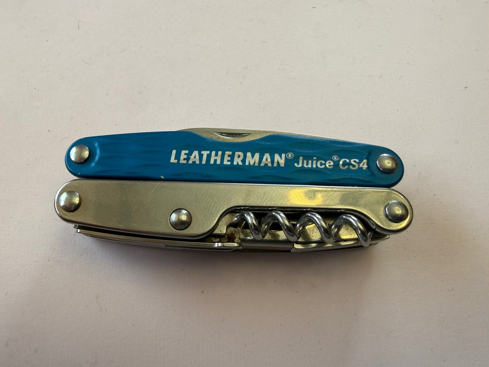 Leatherman Juice CS4, Great EDC – Rare, Discontinued Blue Gen 2