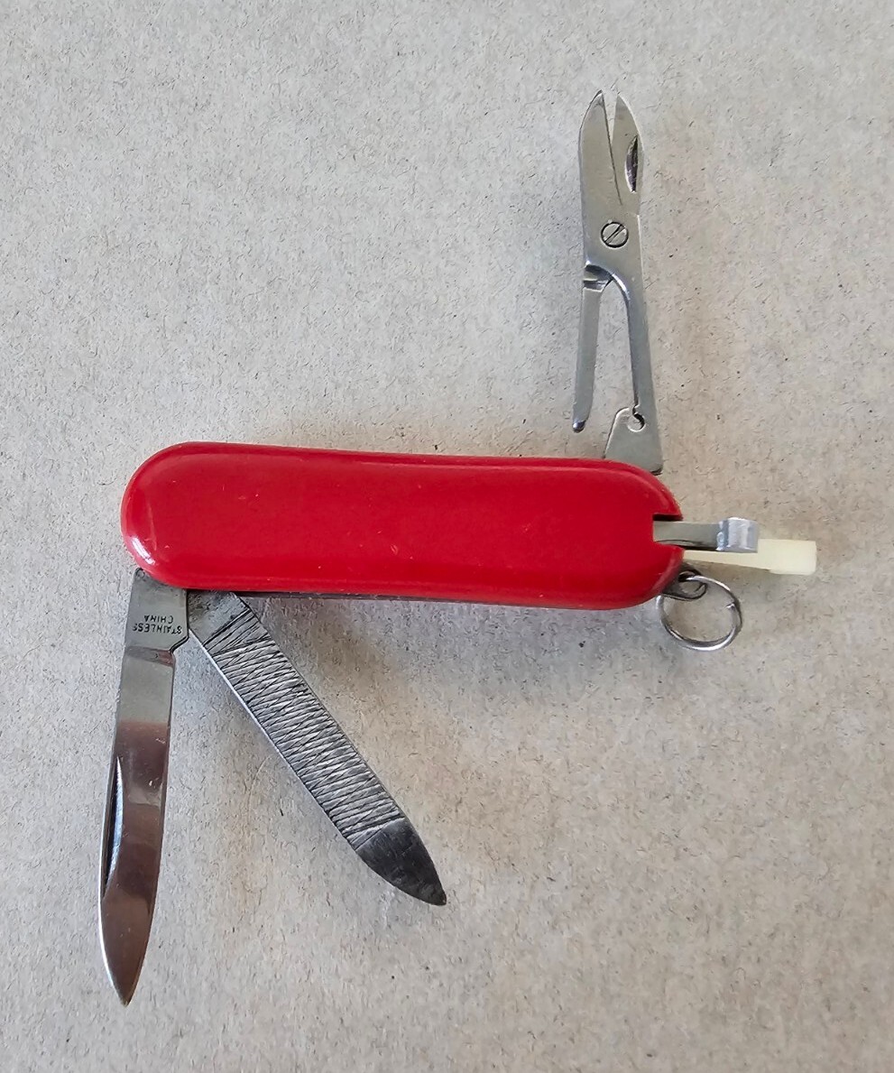 CABLE & WIRELESS Classic Multi-Tool Small Pocket Knife w/7 Functions Promotional