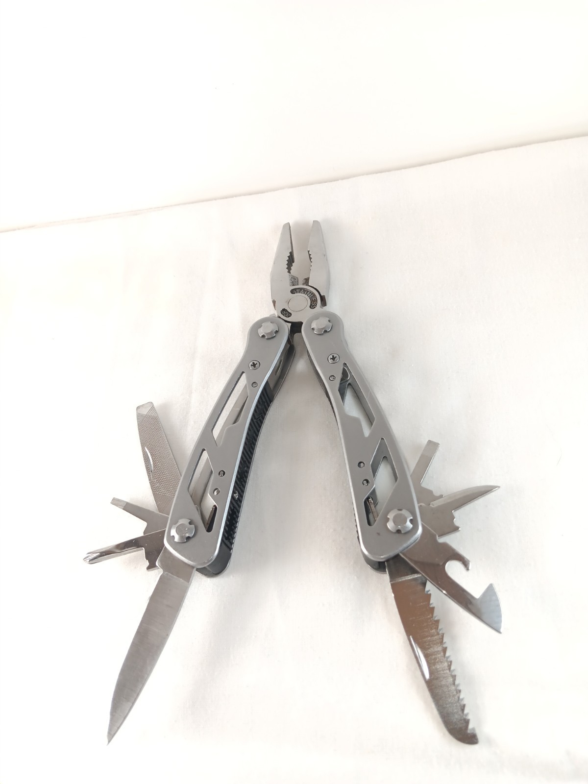 Stanley Stainless Steel 9 in 1 Combination Pliers, Knife Multitool Survival